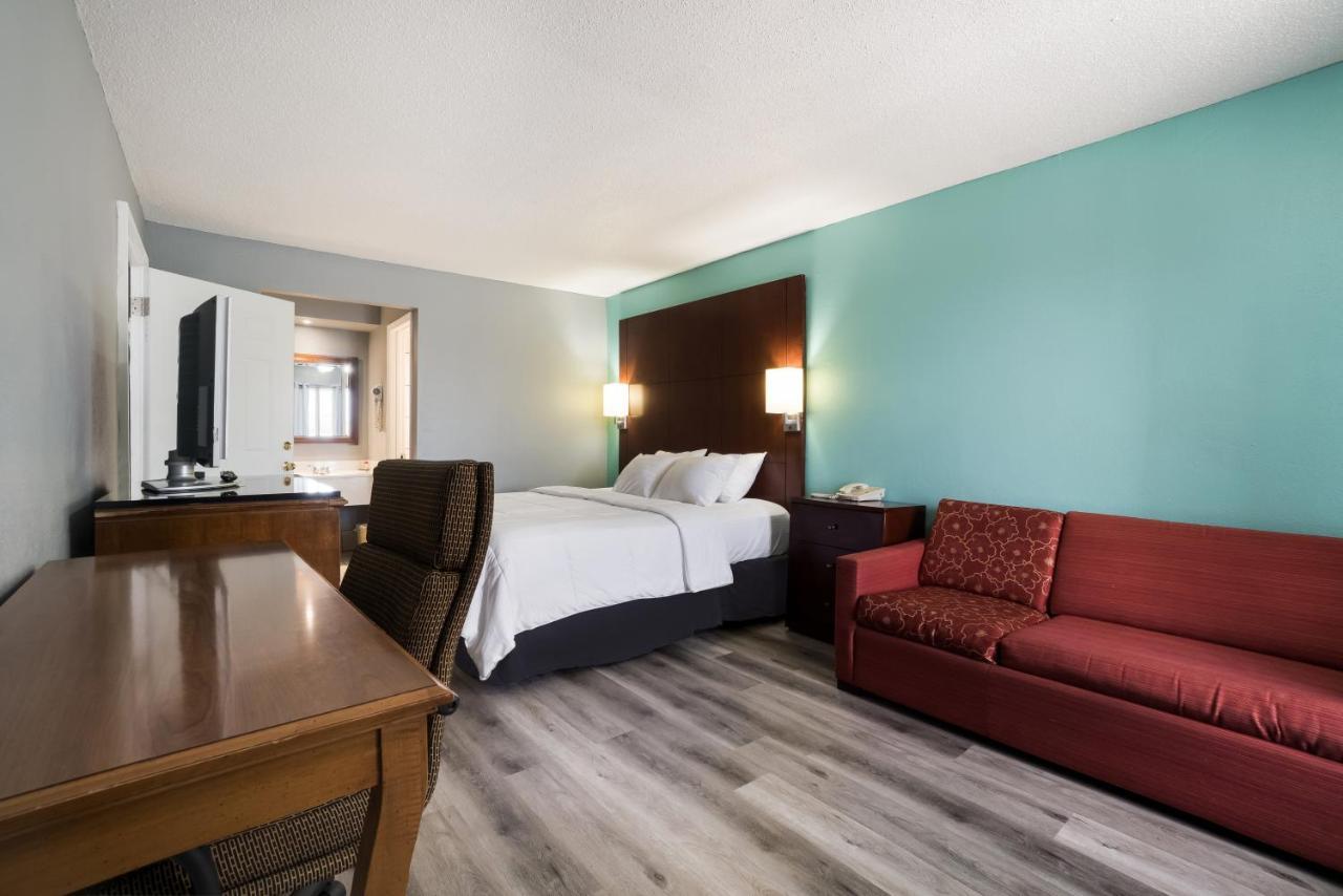 Americas Best Value Inn And Suites Blytheville Buitenkant foto