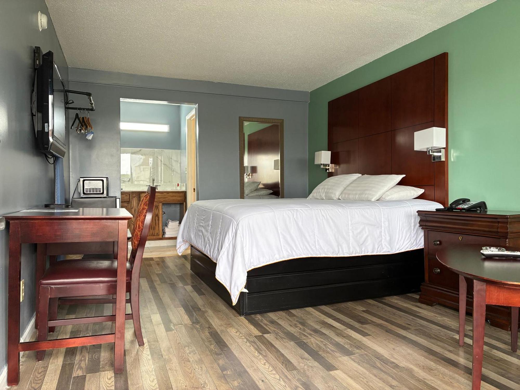 Americas Best Value Inn And Suites Blytheville Buitenkant foto
